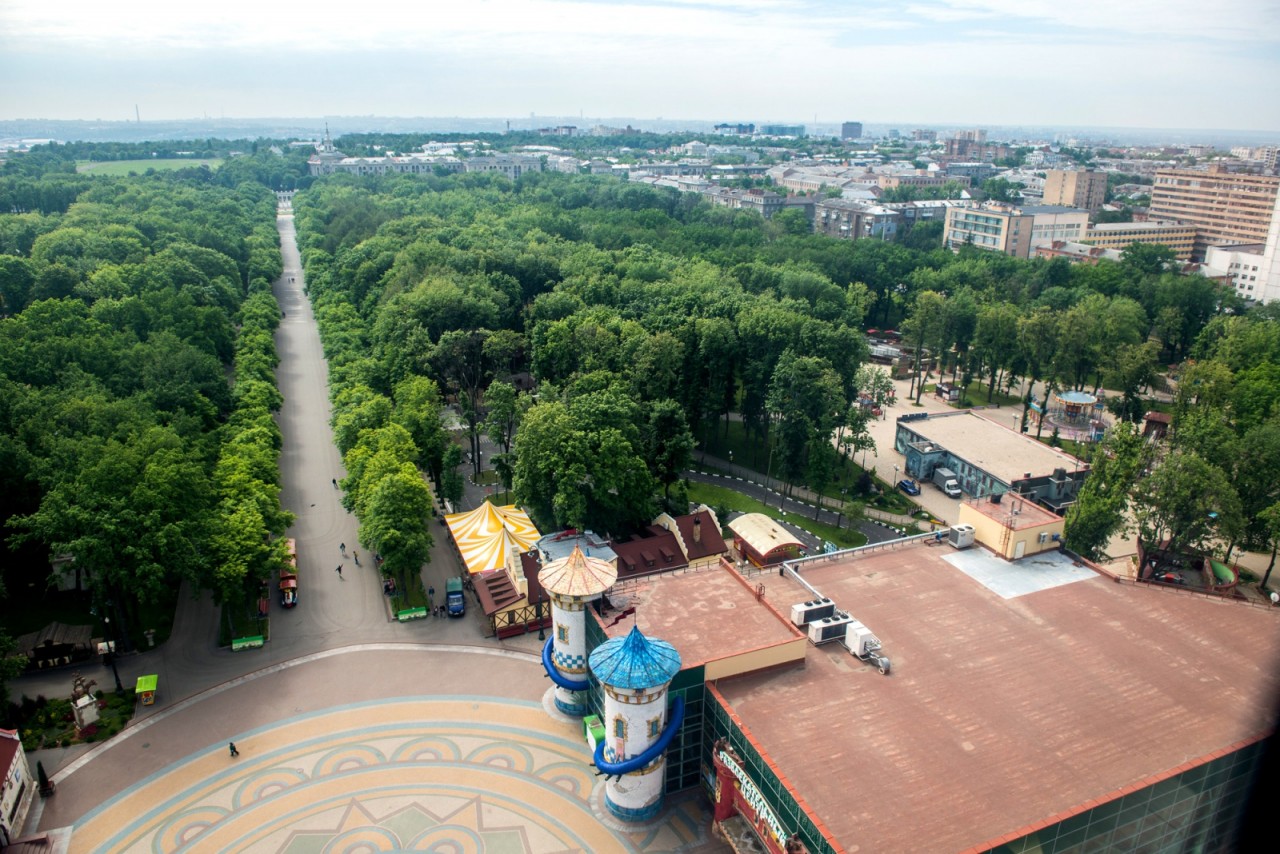 http://img.pravda.com/images/doc/d/f/df69ea6-kharkiv-panorama.jpg