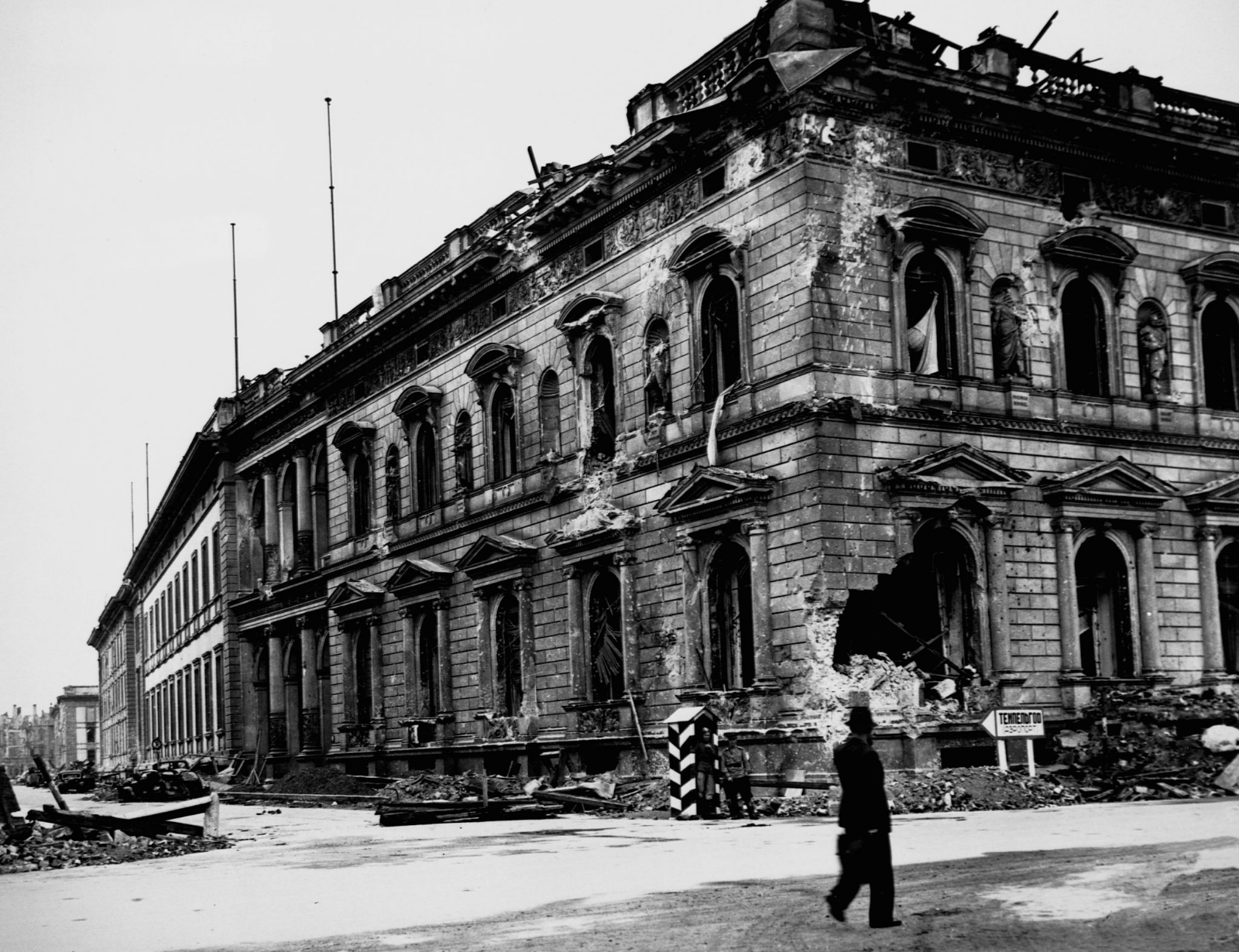 Берлин 1945 фото