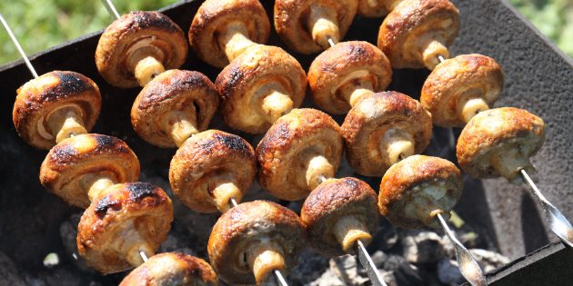 Что приготовить на природе, кроме мяса: 10 вкуснейших блюд Что приготовить на природе, кроме мяса: 10 вкуснейших блюд закуски, кулинария, рецепты
