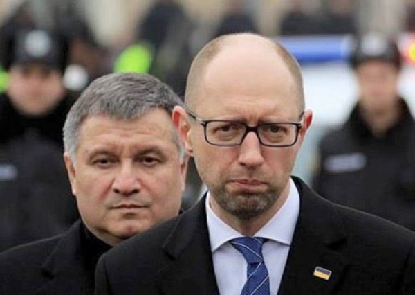 Яценюк возвращается: К 2019 году Украине подыскали нового гауляйтера?
