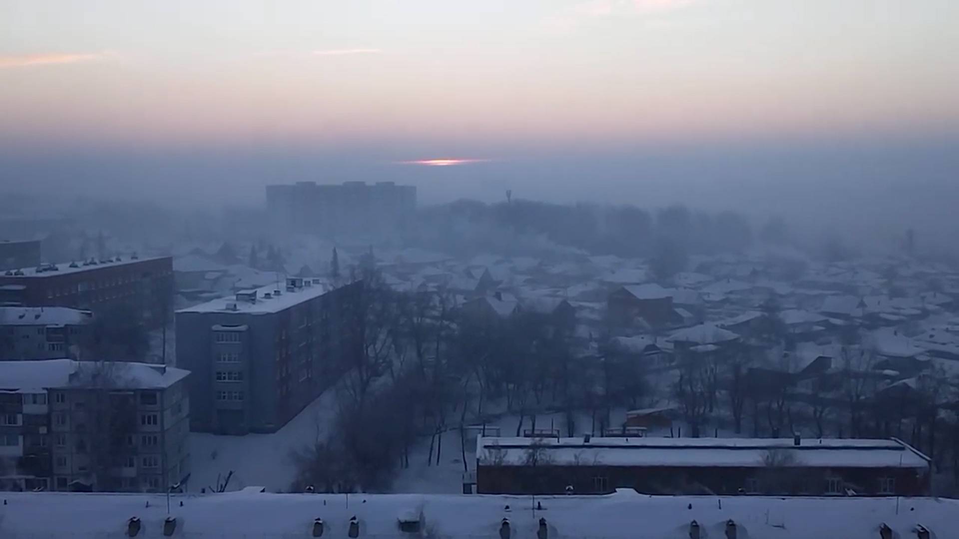 Российские регионы накрыло «черное небо» Видео