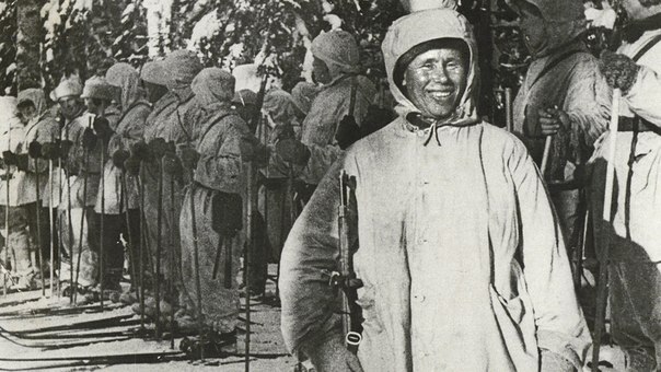 Симо Хяюхя: снайпер по прозвищу "Белая смерть" Симо Хяюхя: снайпер по прозвищу "Белая смерть"