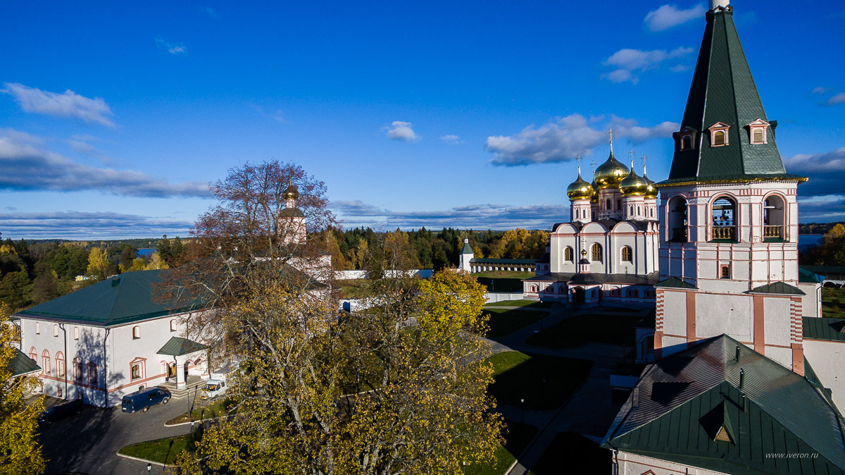 Фото валдая внутри