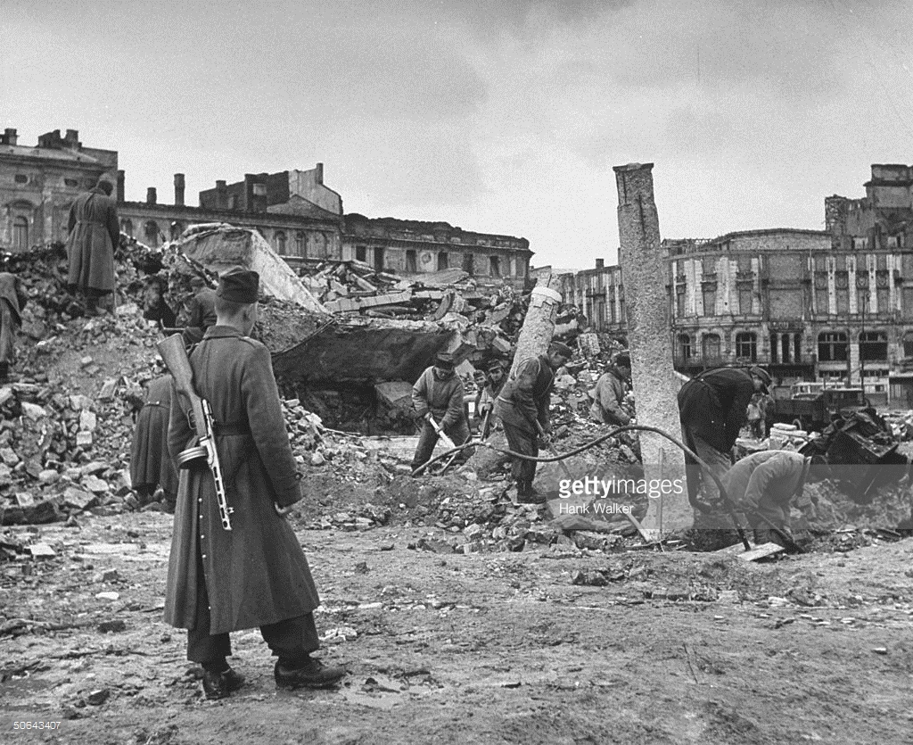 После освобождения. Штурм Варшавы 1945. Освобождение столицы Польши Варшавы. Взятие Варшавы 1944. Взятие Варшавы советскими войсками.