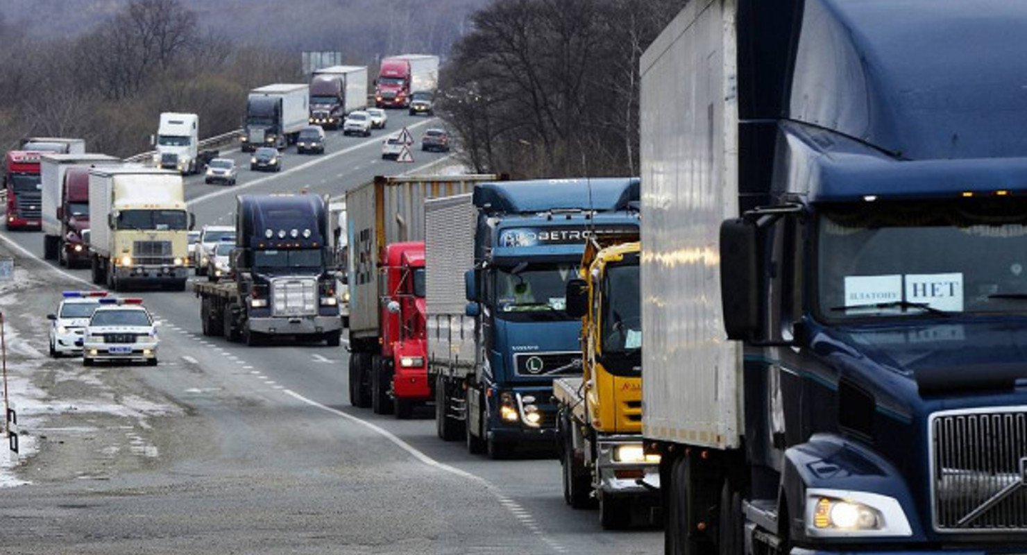 В Москве на год продлили ограничения для большегрузов
