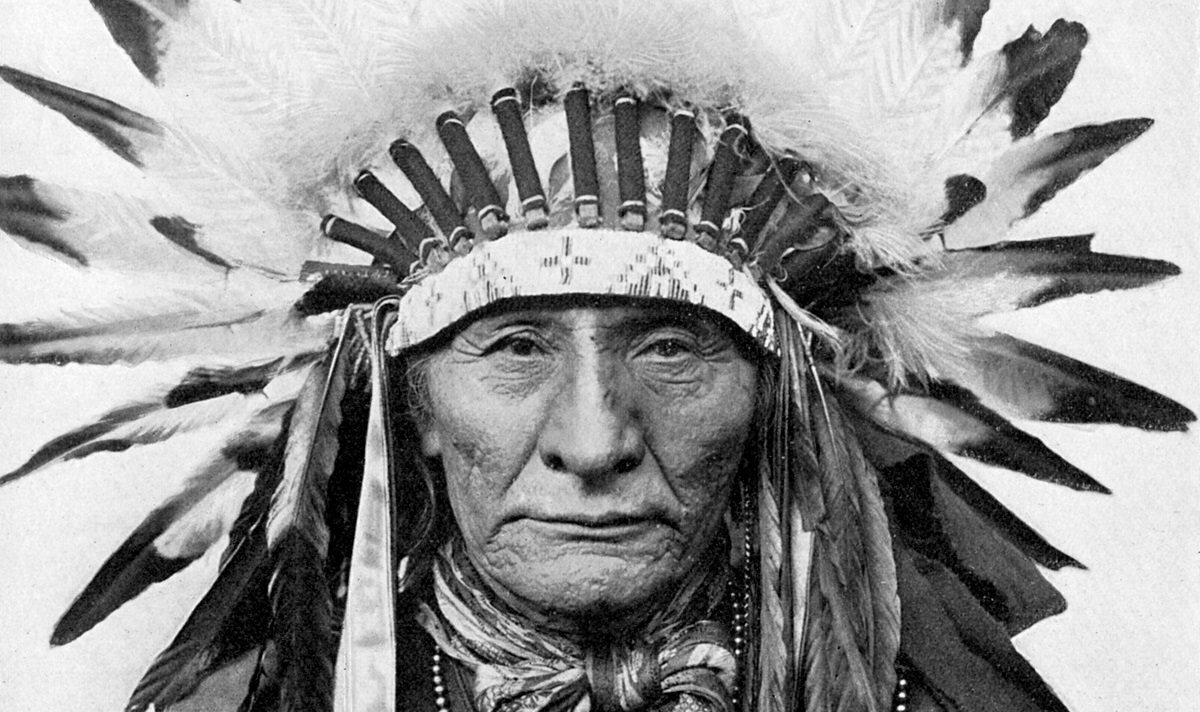 «Остерегайтесь человека, который...» Мудрость в пословицах коренных американцев чтобы, людей, пословица, которое, пословицы, больше, которые, мудрость, меньше, человека, плакал, который, американцев, коренных, когда, много, нужно, стремиться, жизни, принимать
