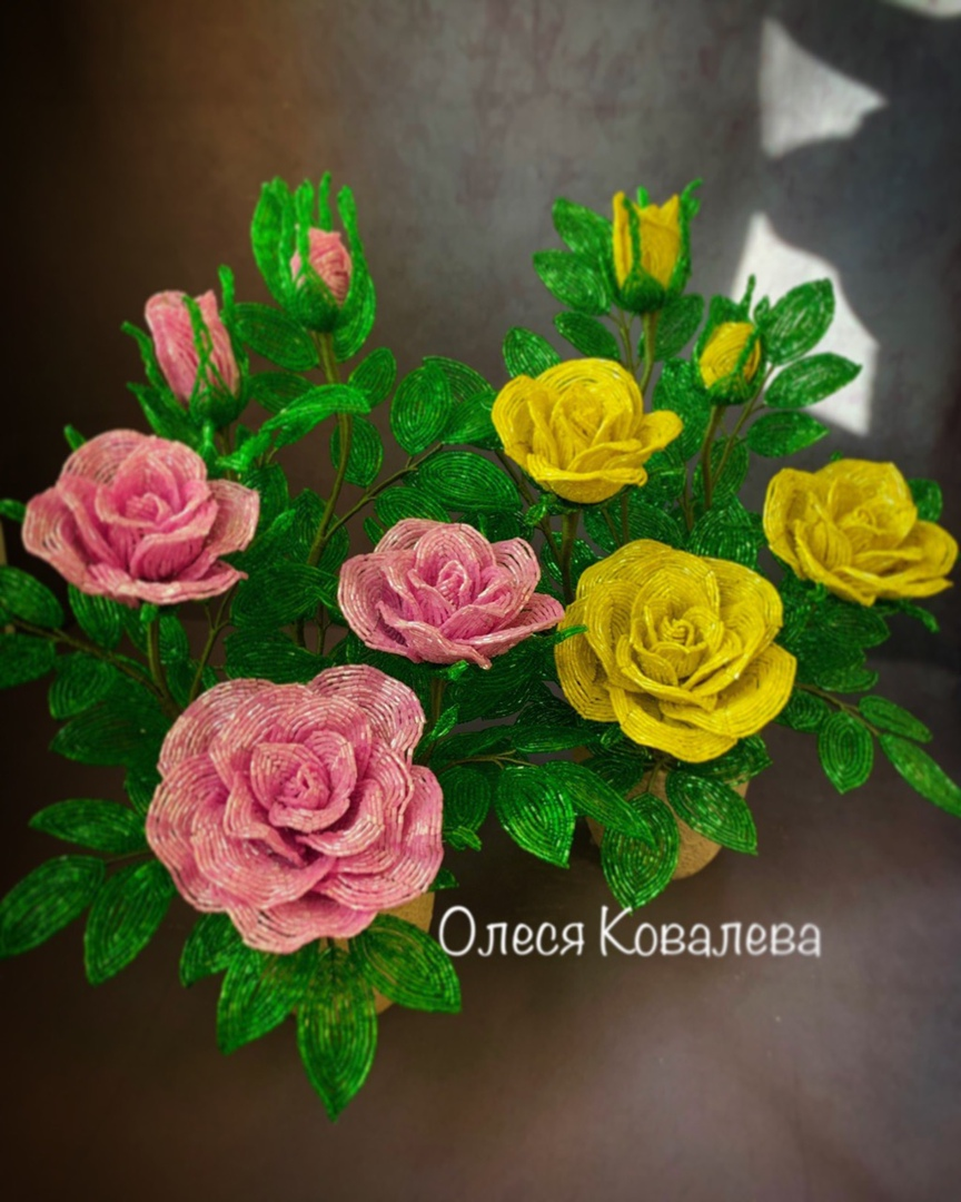 Бисерная флористика: изящные композиции от Олеси Ковалевой бисер,мастерство,рукоделие,творчество