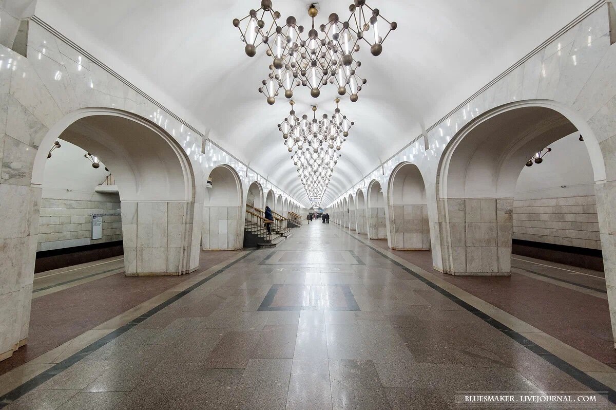 Менделеевская метро. Станция метро Менделеевская. Станция Менделеевская Москва. Менделеевская станция метро Москва. Вестибюль станции Менделеевская.