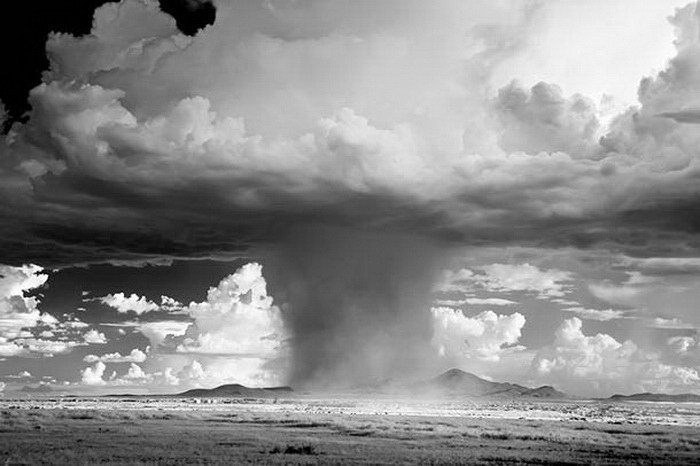 Шторм в фотографиях Mitch Dobrowner