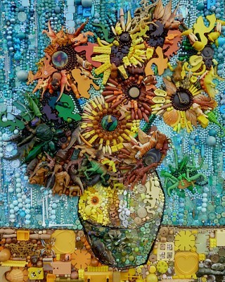 Sunflowers Картина из пуговиц