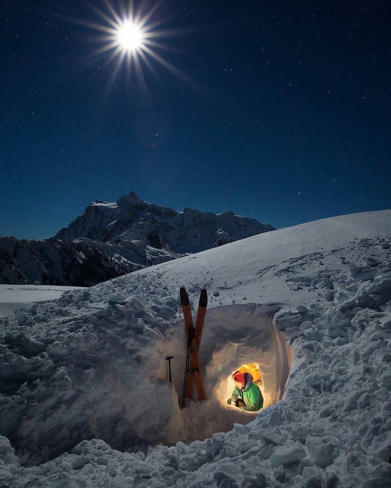 Ночевка в пещере зимой