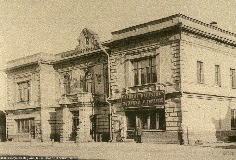 «Девочка-фантом» из Красноярска: загадка фотографий, сделанных 100 лет назад загадки,происшествия,странности,фотографии