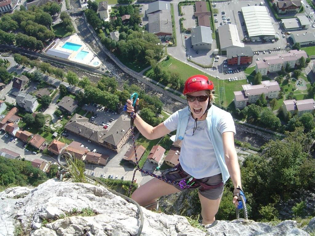 Via Ferrata - железная тропа - не дай бог кому-то на нее попасть! Via Ferrata - железная тропа - не дай бог кому-то на нее попасть!