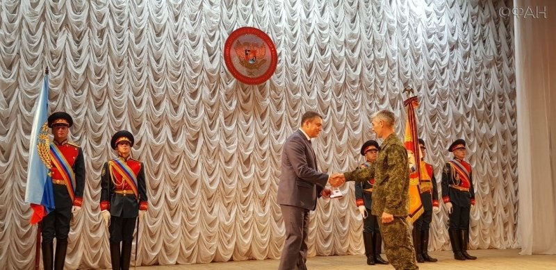 Глава ЛНР наградил отличившихся военнослужащих Народной милиции