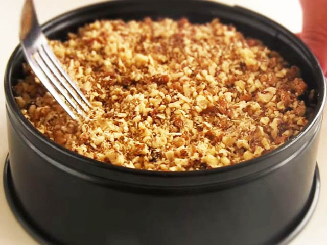 Салаты на 8 Марта – шесть вкусных рецептов Салаты на 8 Марта – шесть вкусных рецептов