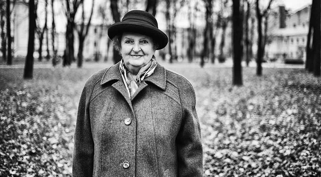 Одно поколение страны: портреты 100 россиян с шагом в год Одно поколение страны: портреты 100 россиян с шагом в год Любит, Мечтает, любит, мечтает, хочет, Хочет, стать, чтобы, хотела, медсестра, посетить, инженер, своей, играть, просто, изучать, путешествовать, хотел, увидеть, Учитель