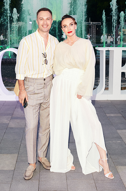 Елена Летучая, Рената Литвинова, Екатерина Варнава и другие на летней вечеринке в Москве Елена Летучая, Рената Литвинова, Екатерина Варнава и другие на летней вечеринке в Москве Светская жизнь