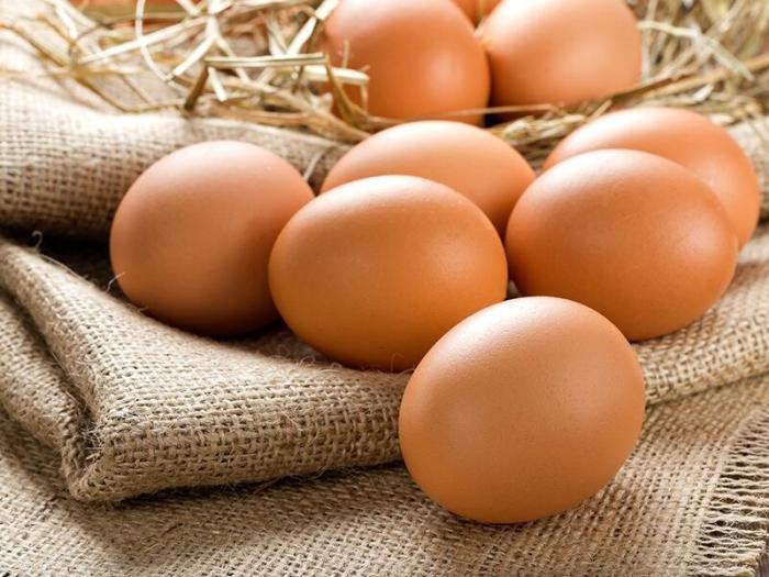 Как сварить яйцо желтком наружу: нехитрый трюк кулинарные хитрости