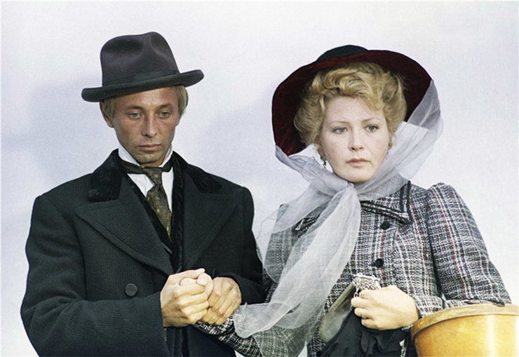 5 знаменитых пар, в которых невеста была несовершеннолетней наши звезды,Олег Даль,шоу,шоубиz,шоубиз