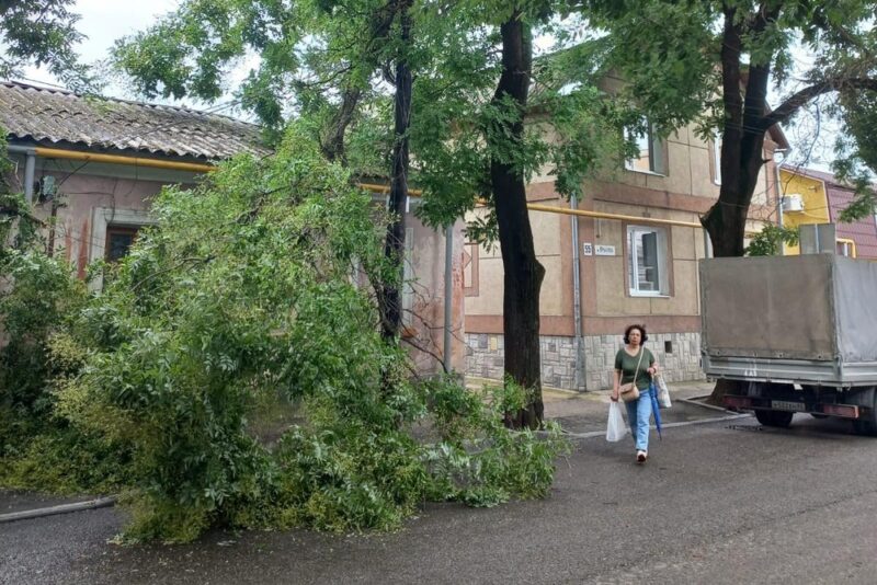 Последствия непогоды в крыму