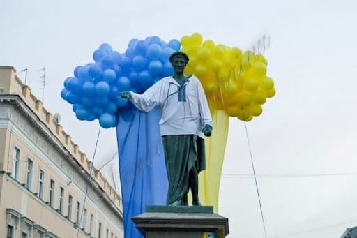 Пальба из резиновых утят — спойлер Дня независимости в Одессе украина