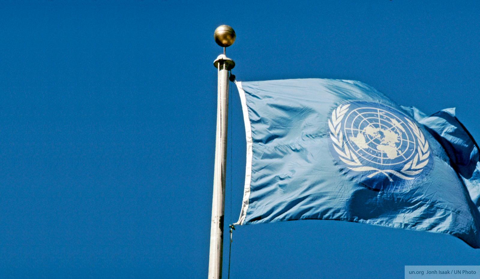 2022 год оон. Флаг ООН. Флаг организации Объединенных наций. Бюджет ООН. Эгида ООН.