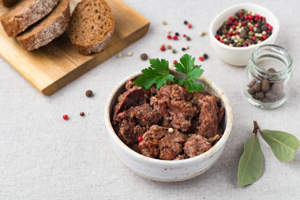 Тушенка в мультиварке рецепты из свинины