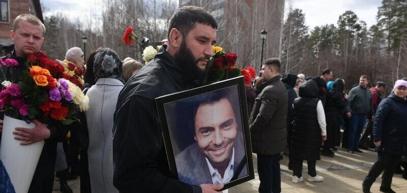 Как прошли похороны участника шоу “Голос” Кунгурова