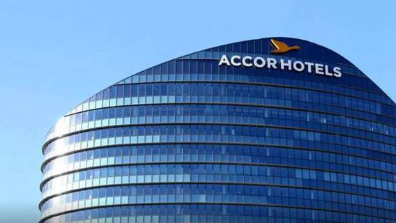 Гостиничная группа Accor осталась в России, однако не получает прибыль и не платит налоги