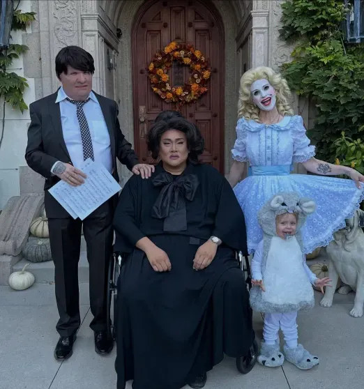 Келли Осборн и Сид Уилсон с сыном