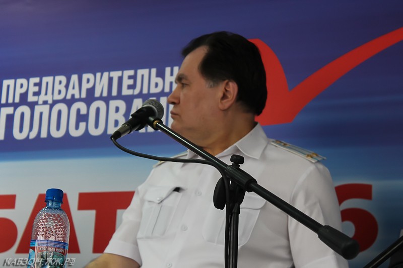 Кабзон, ты в политику пошел? Нет. Я на праймериз Единой России пошел. Поглазеть.