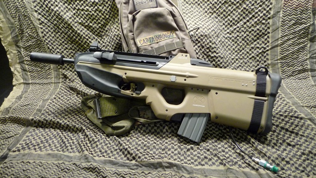 Fn f2000 фото