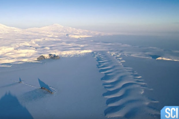 Загадочное пятно в Антарктиде появилось совершенно внезапно и поставило ученых в тупик