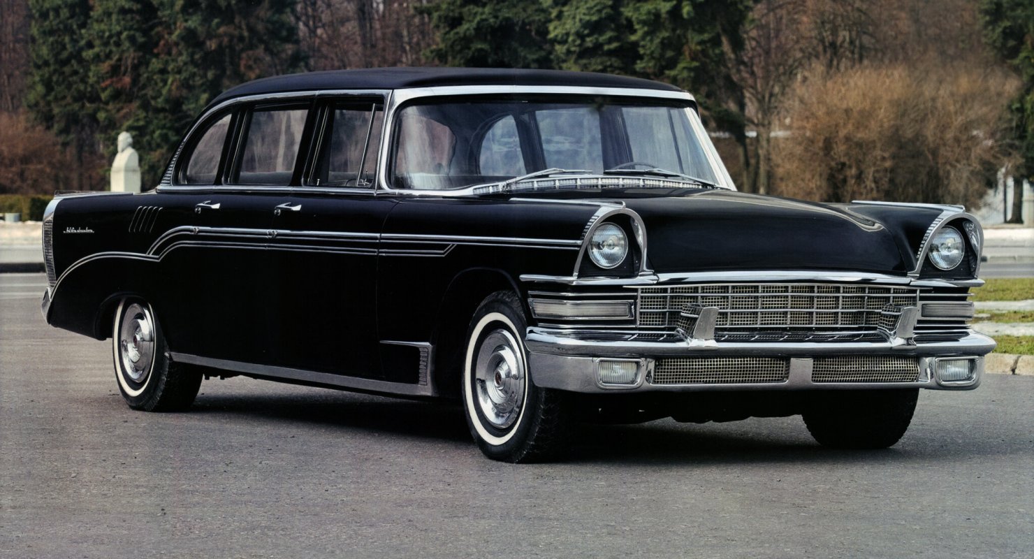 ЗИЛ-111 – представительский седан времен оттепели