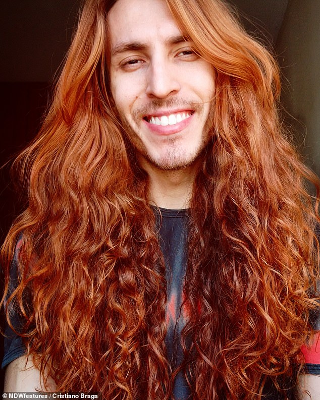 Как живется мужчине, который 7 лет отращивал волосы? Как живется мужчине, который 7 лет отращивал волосы?