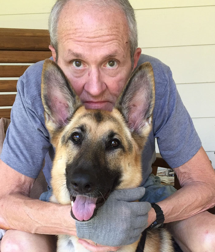 When Jerry Flanigan Was Attacked By Two Pitbulls, His Pet Dog Katy Mae Got On Top Of Him, Shielding His Neck Area With Her Body. According To The Vet She Could've Died As One Of The Bites Was Next To Her Jugular
