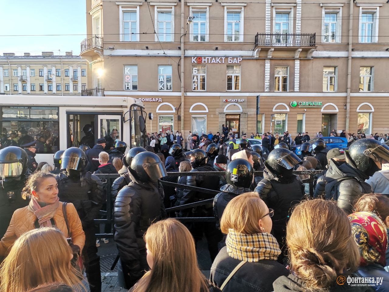 Фонтанка ру новости сегодня. Протесты в Петербурге. Митинг на Сенной. Акции протеста в СПБ 25 сентября. Акции протеста в Санкт-Петербурге сегодня.