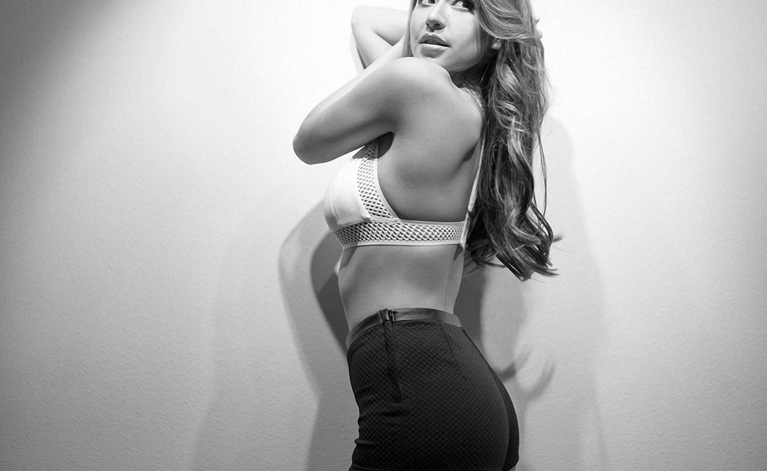 Крисси Кастро: веселые каникулы Крисси Кастро: веселые каникулы Девушки