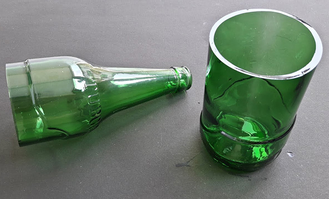Как разрезать стеклянную бутылку ровно и без стеклореза. Понадобится только нитка: видео