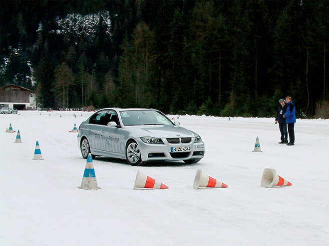 7 правил безопасной езды зимой Война и мир