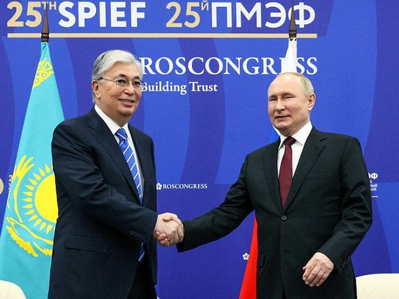 Ни дронов, ни чипов: Казахстан заявил, что исполняет антироссийские санкции геополитика