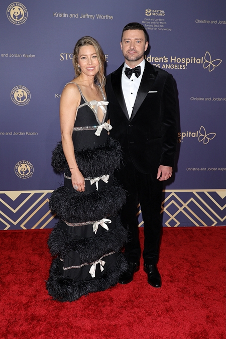 Джастин Тимберлейк и Джессика Бил посетили благотворительный вечер в поддержку детской больницы Звездные пары