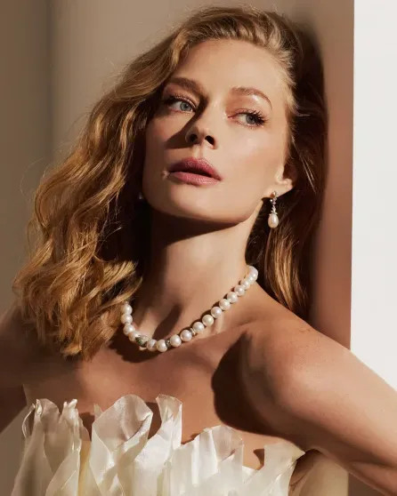 Светлана Ходченкова снялась в образе невесты на фоне слухов о тайной свадьбе instagram (инстаграм),социальная сеть,Владимир Яглыч,георгий петришин,павел манченко,Светлана Ходченкова