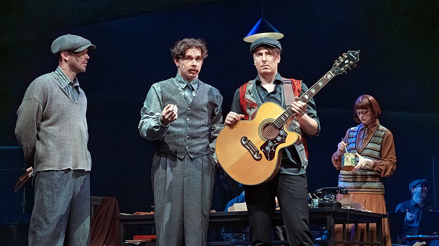 «Кто Есенин»