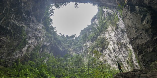Территория Азии не зря привлекает туристов: пещера Шондонг, Вьетнам