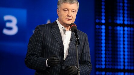 Порошенко обманул таксиста, спасшего его от толпы. В Крыму припомнили экс-президенту старый должок 