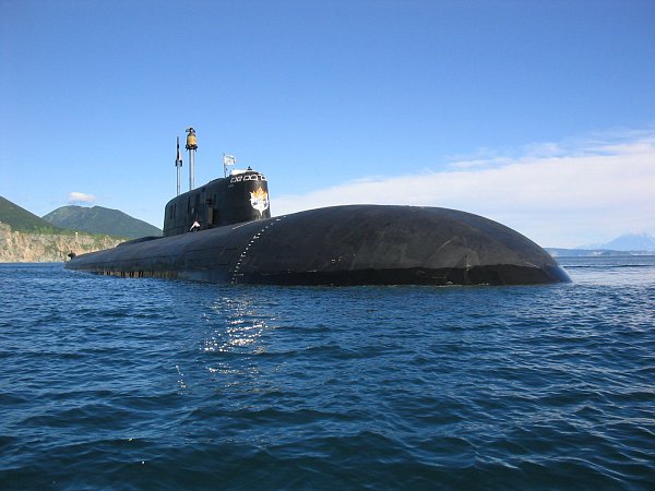 Атомный подводный крейсер проекта 949AМ К-526 "Томск"