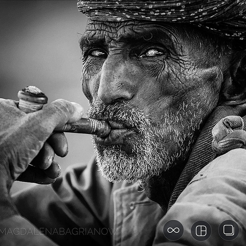 ulichnye-portrety-iz-Indii-fotograf-Magdalena-Bagryanov 17