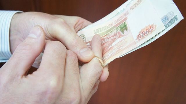 "Все из квартиры вывезла..."