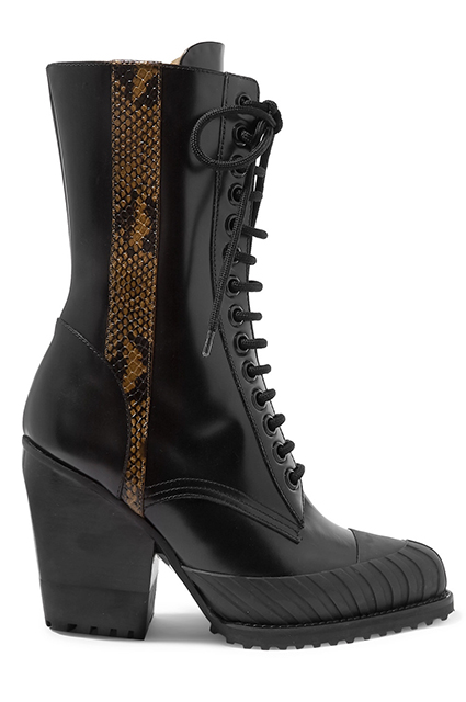 Шагай смело: 27 пар сапог и ботильонов, чтобы наступить хмурой осени на горло новости моды